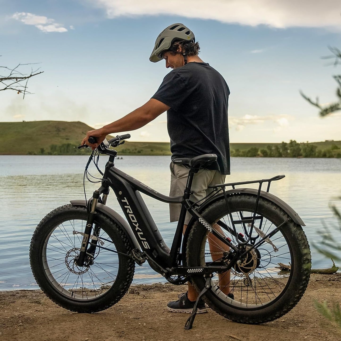 Explorer Electric Bike for Adult 750W City Commuting Electric Bicycle up to 62 Miles,20Ah Removeable Battery,Shimano 8-Speed and Hydraulic Disc